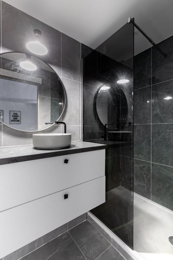 باريس Hsh Cosy Appartement La Chapelle المظهر الخارجي الصورة